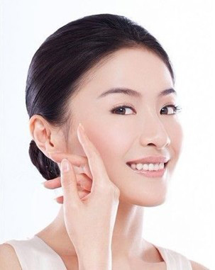 秋季皮肤干燥5大原因巧应对(图片来源于百度搜索)